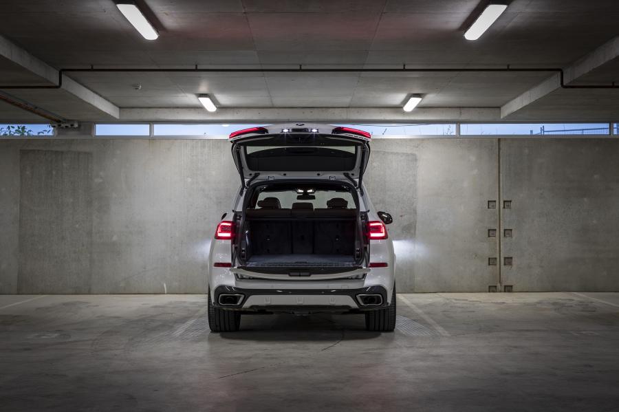 Багажник BMW X5 M50d (G05) 2018 года  (AU) (фото 34 из 34)
